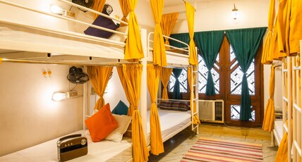 goSTOPS Lite Varanasi Room Type - Bed in 8 Bed Mixed AC Dormitory Room with Ensuite Bathroom