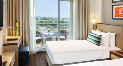 Sandal Suites Op. by Lemon Tree Hotels Room Type - Standard Twin Suite