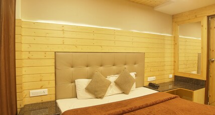 HOTEL SHREE BADRISH RESIDENCY Room Type - SUPER DELUXE BEDROOM