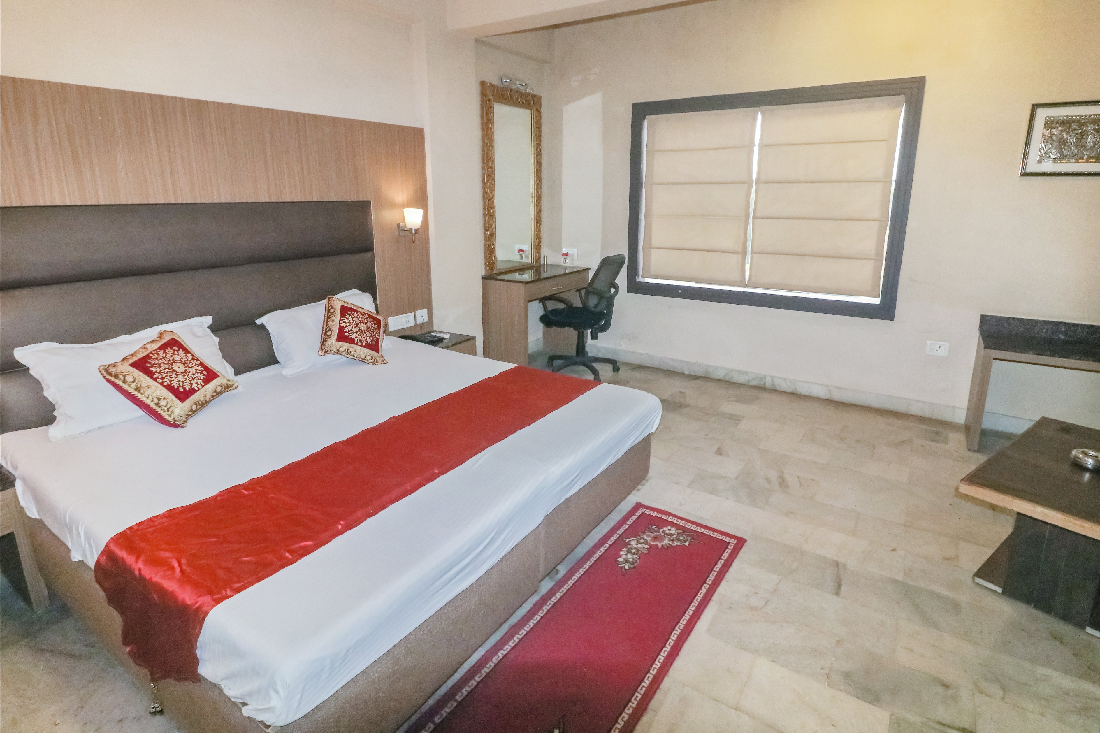 Gathbandhan  - Tap to explore photos