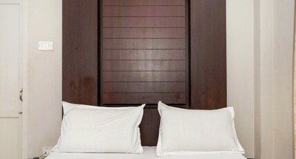 Olive Residency   Room Type - Olive Suite