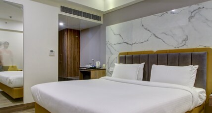 Hotel Minerva Grand HImayatnagar Room Type - Premium Room
