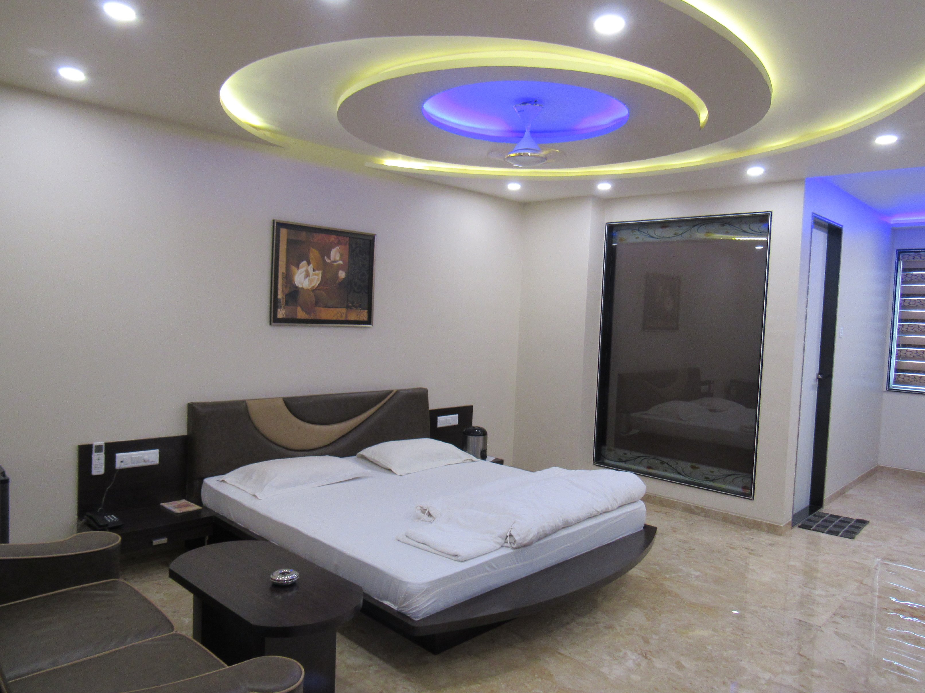 Hotel Pearl Palace Room Type - Suite