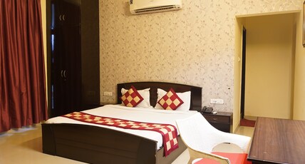 The Lake View Palace Room Type - Standard AC Room The Lake View Palace Room Type - Standard AC Room