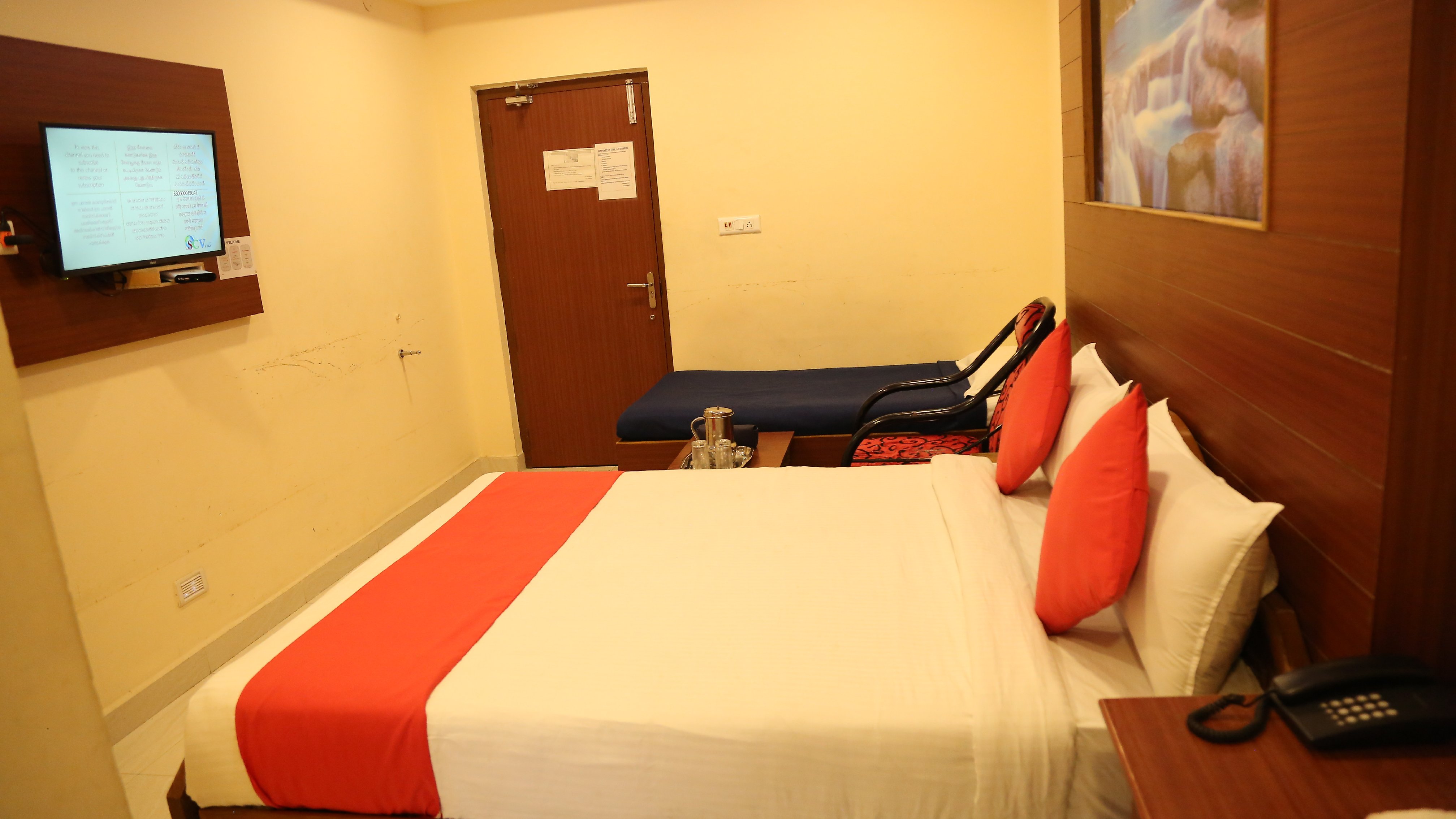 Kumaran Millenniium Residency Room Type - Deluxe Triple