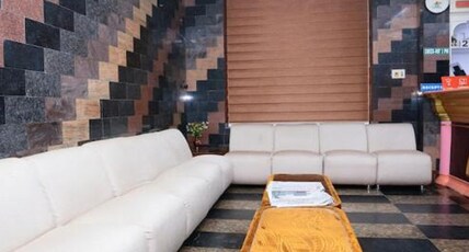Hotel Rvees Regency Room Type - DELUXE AC DOUBLE ROOM