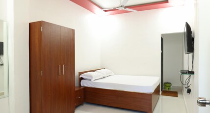USHA RESORT Room Type - Basic Deluxe AC Room (Twin Sharing)