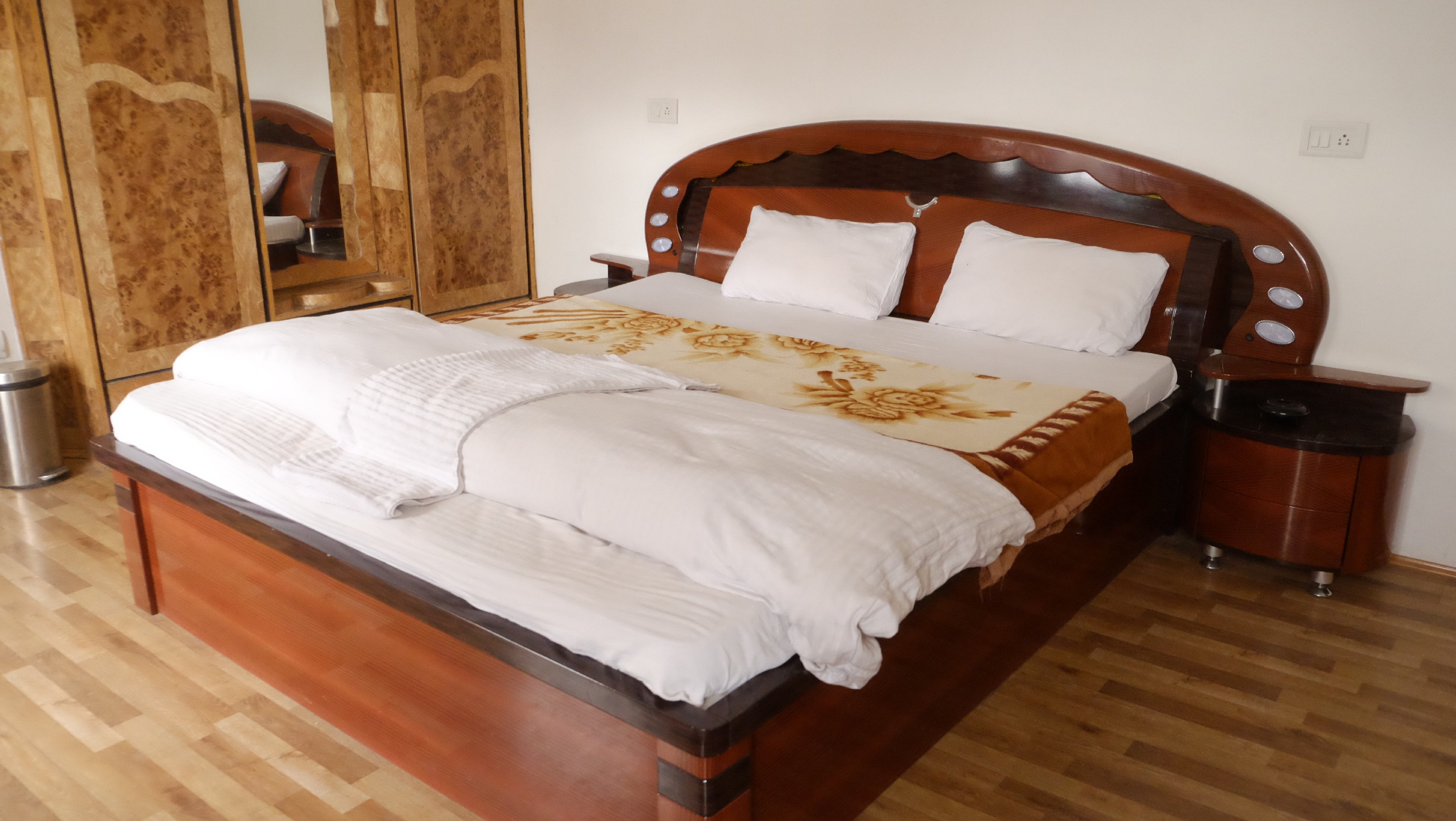 Hotel PC Palace Room Type - Deluxe Room