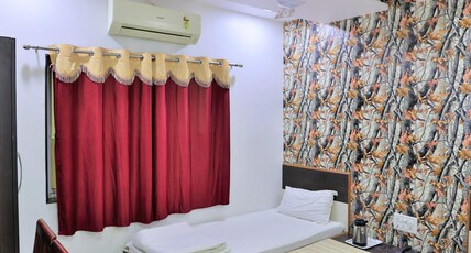 Nityanand Residency Room Type - Twin Room