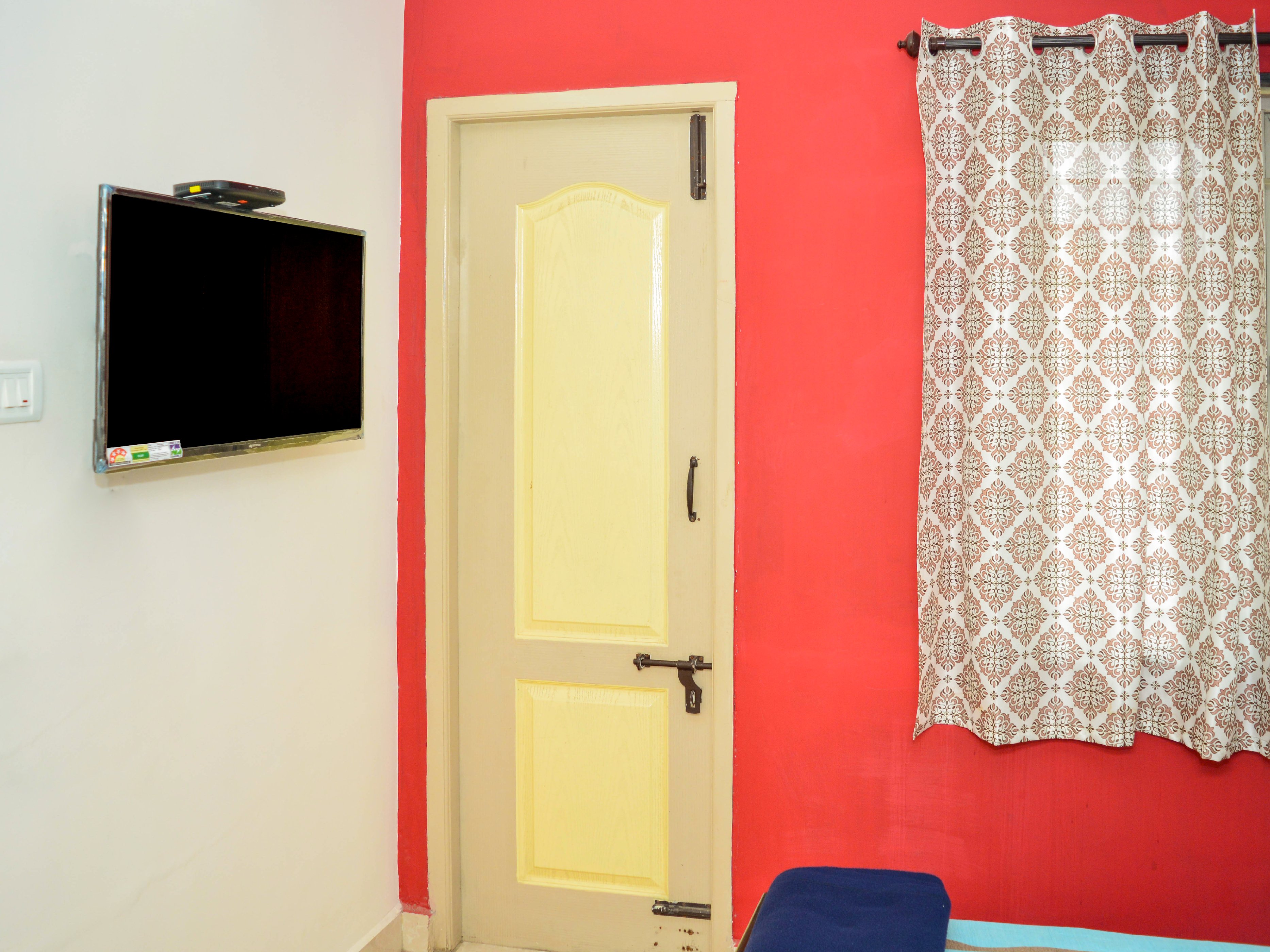 Aditi Home Stay - Tap to explore photos