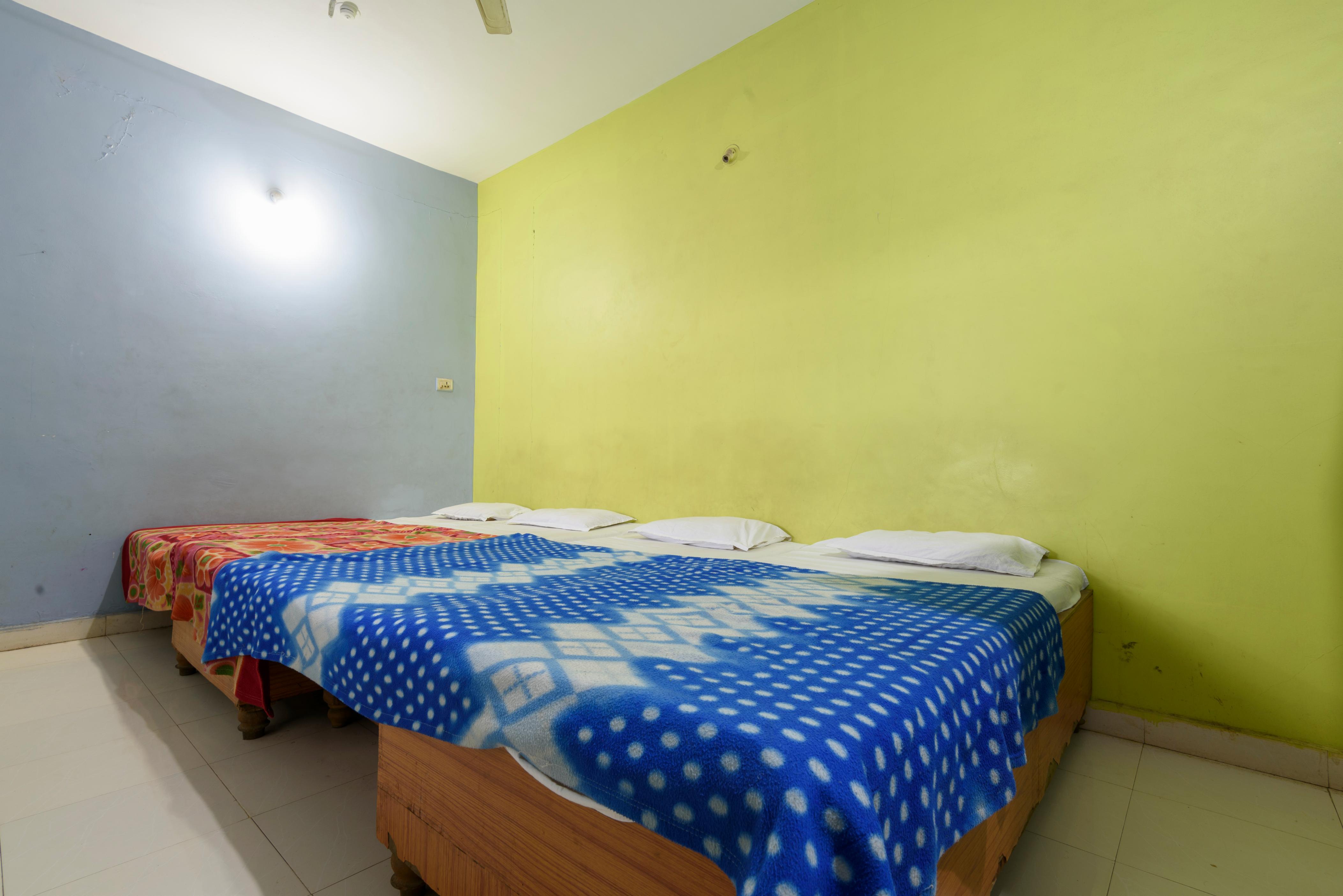 Hotel Maurya - Tap to explore photos