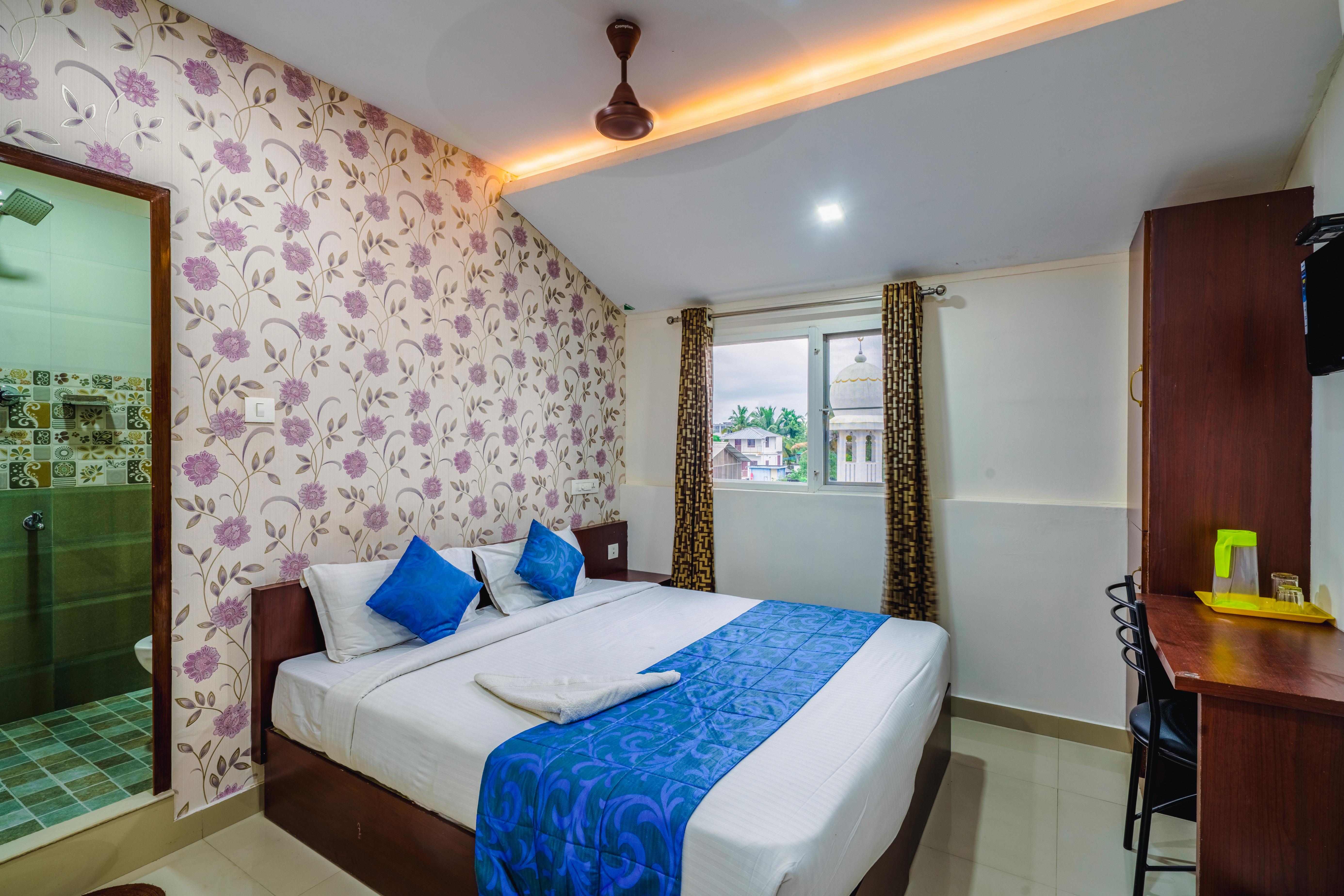 Almas Residency Room Type - DELUXE NON AC ROOM
