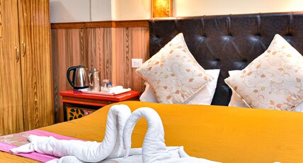 RUFINA BLUE PINE A Pure Veg Hotel Room Type - Super Deluxe Room