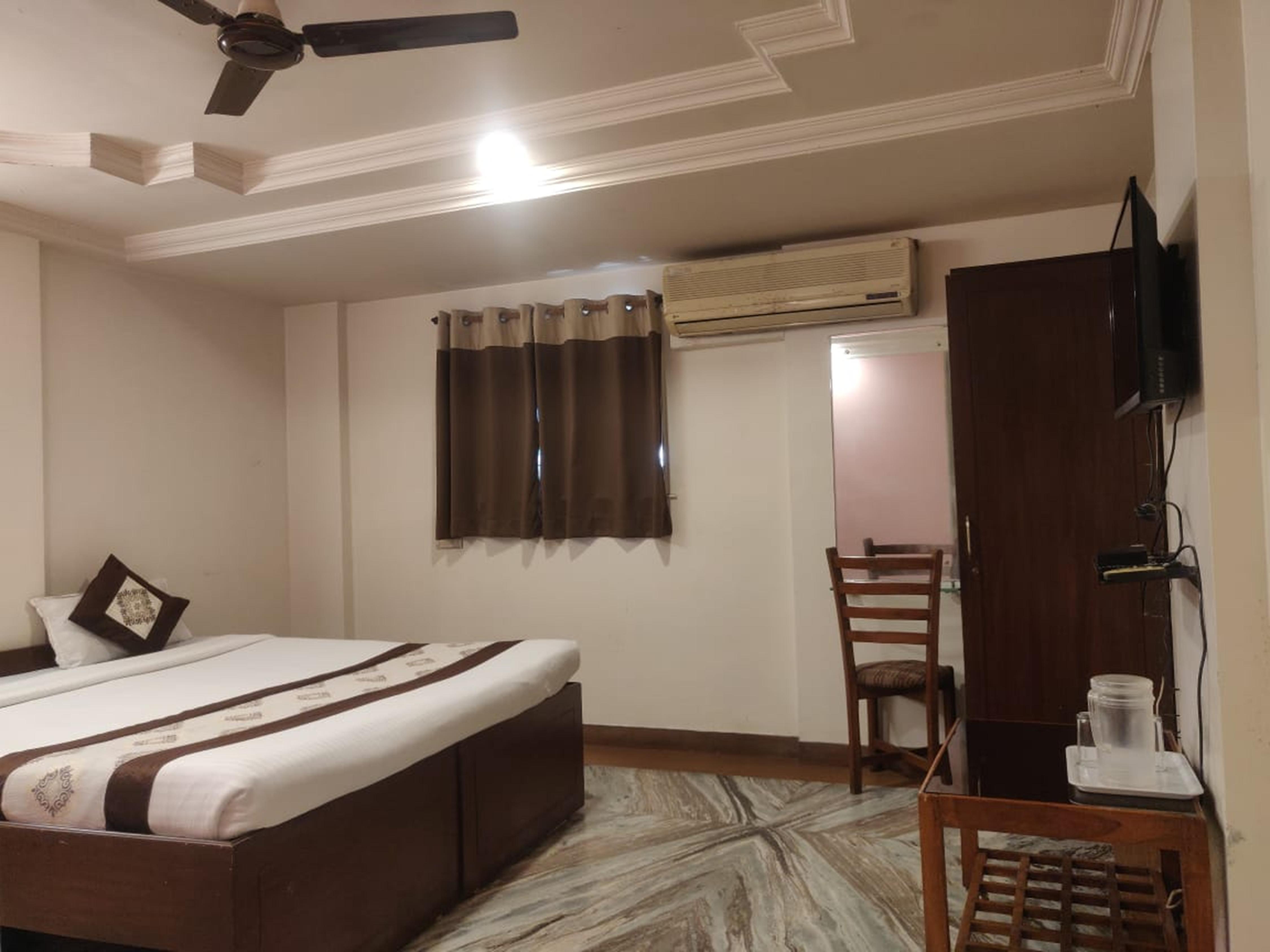 HOTEL ALPINE Room Type - Deluxe AC Room @ Hotel Alpine Inn (200 meters from reception)