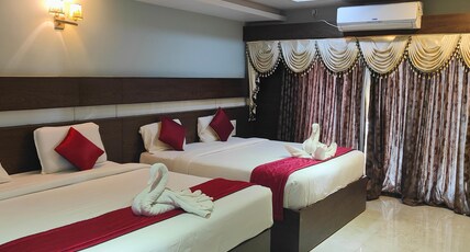 Bandipur Wildlife Resort Room Type - EXECUTIVE SUITE WITH BALCONY AND BATH TUB Bandipur Wildlife Resort Room Type - EXECUTIVE SUITE WITH BALCONY AND BATH TUB