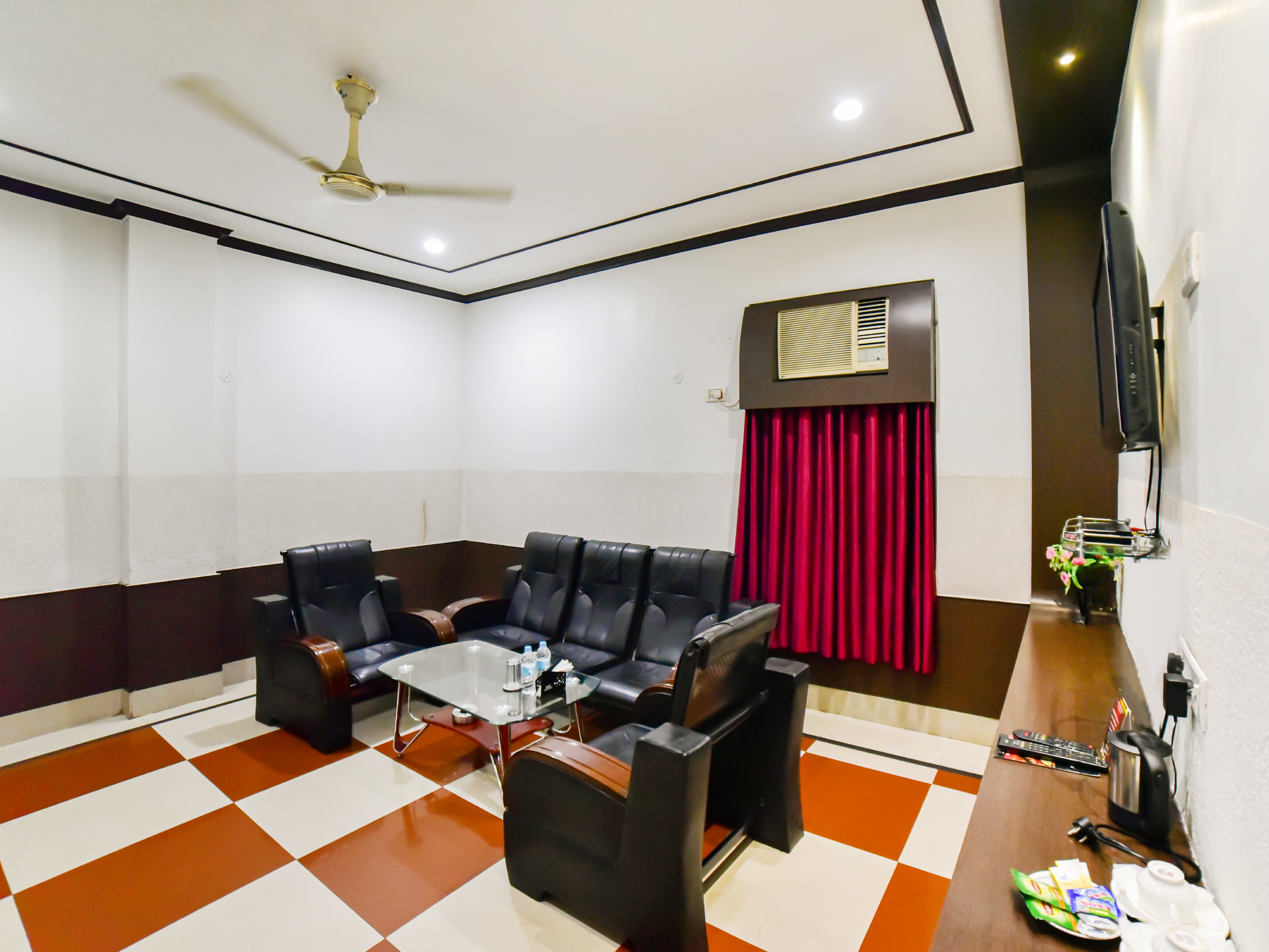 Hotel Minakshi International - Tap to explore photos