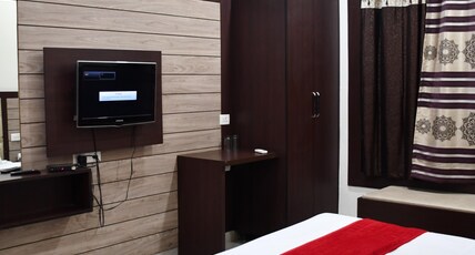 Sumanglam Hotel and Banquet Room Type - Superior Room