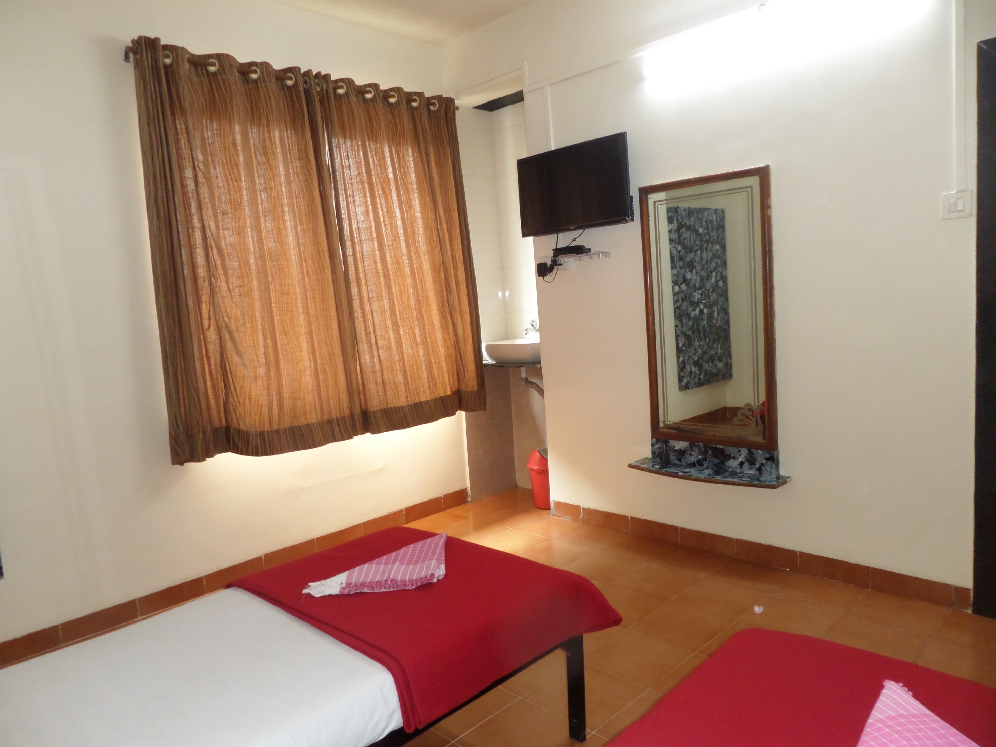 Hotel Savera - Tap to explore photos