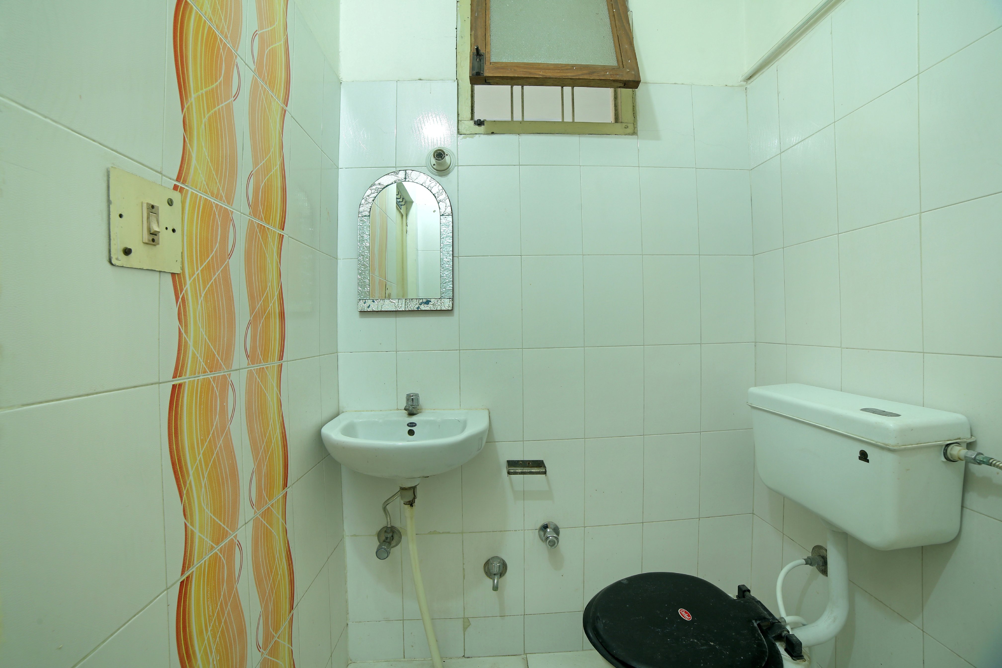 Hotel Surya Rishikesh - Tap to explore photos