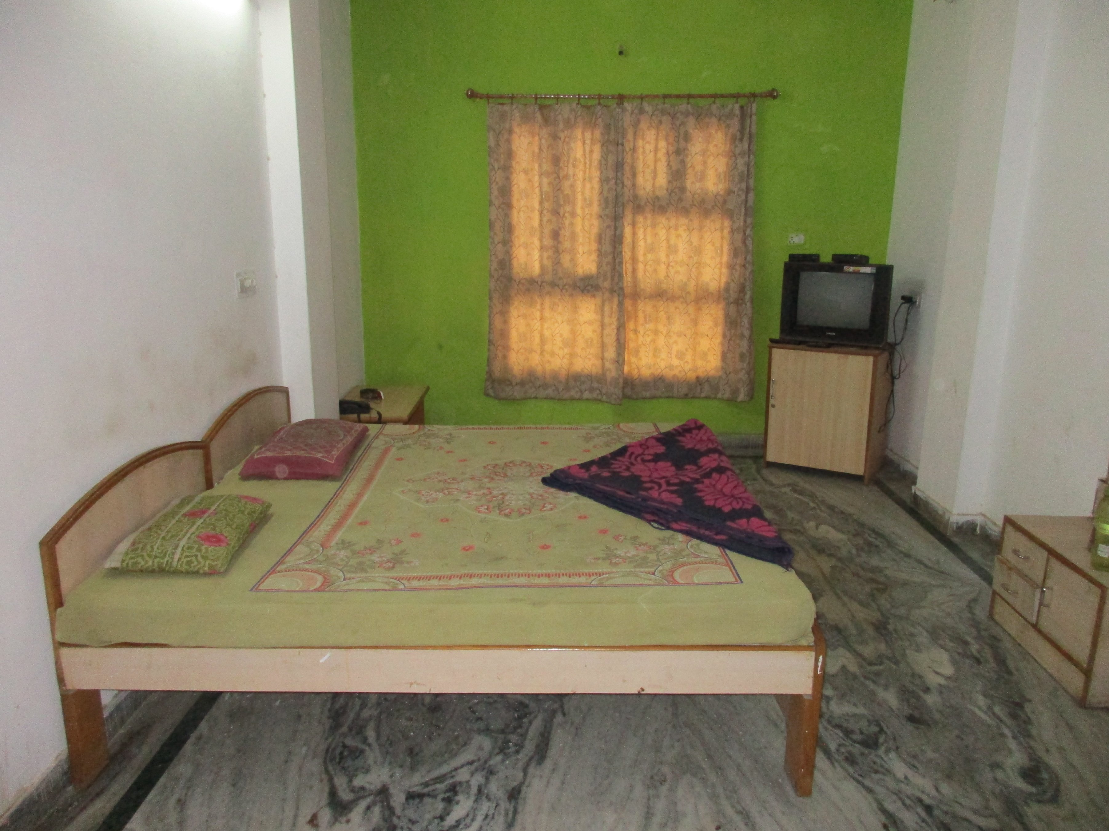 Hotel Shree Balaji - Tap to explore photos