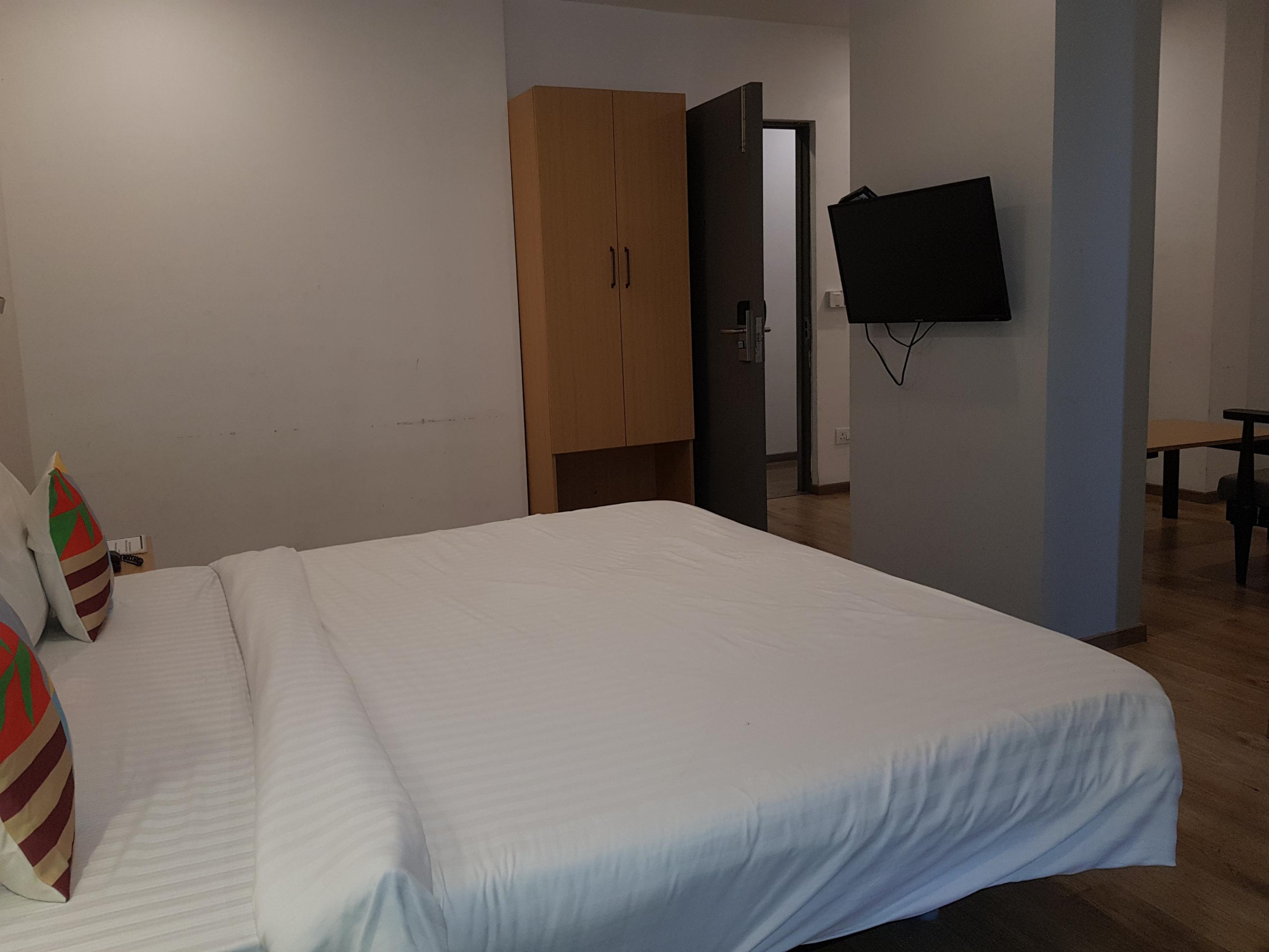 Hotel Samrat - Tap to explore photos