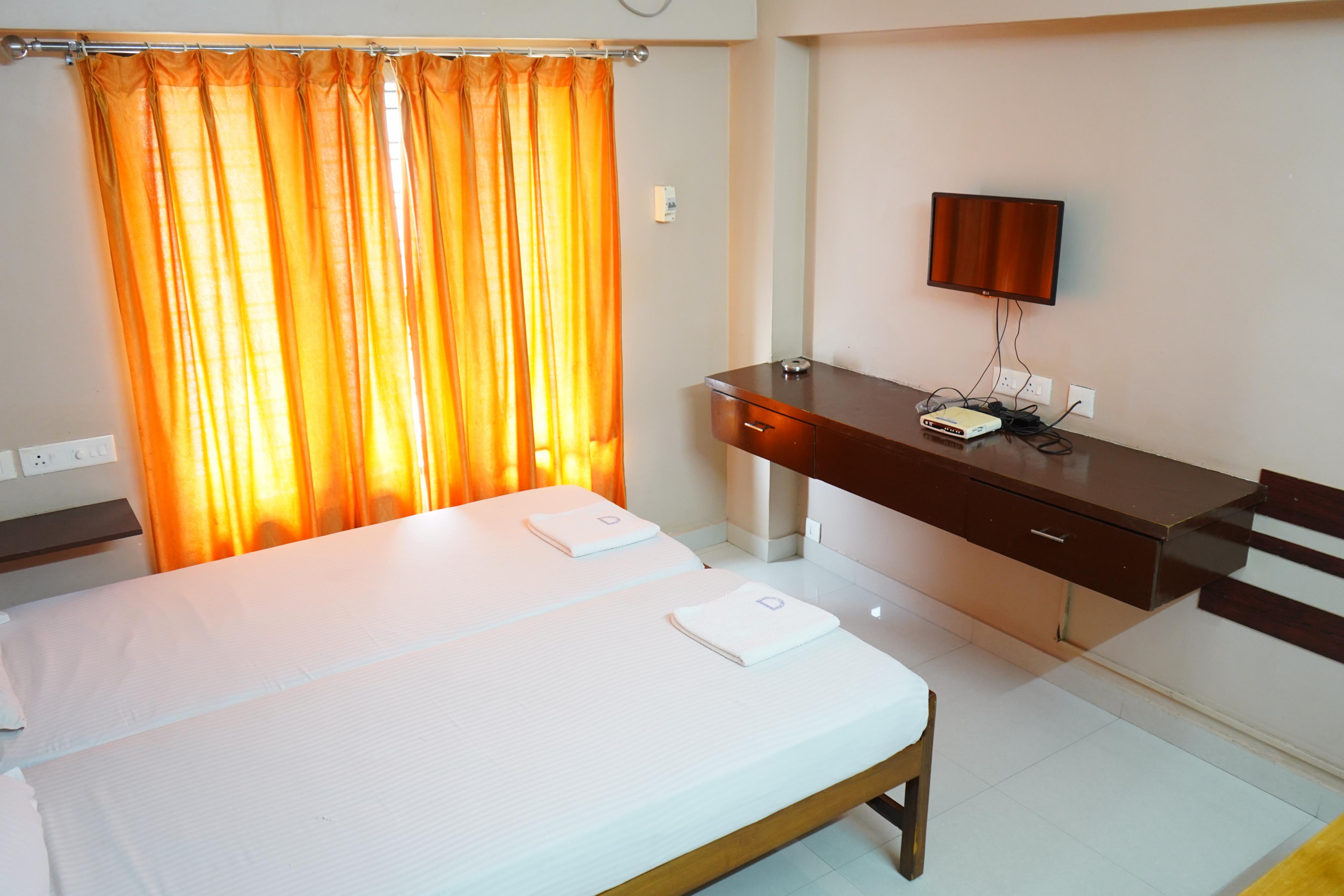 SANGEETHA TOURIST HOME Room Type - Duplex Deluxe (AC)