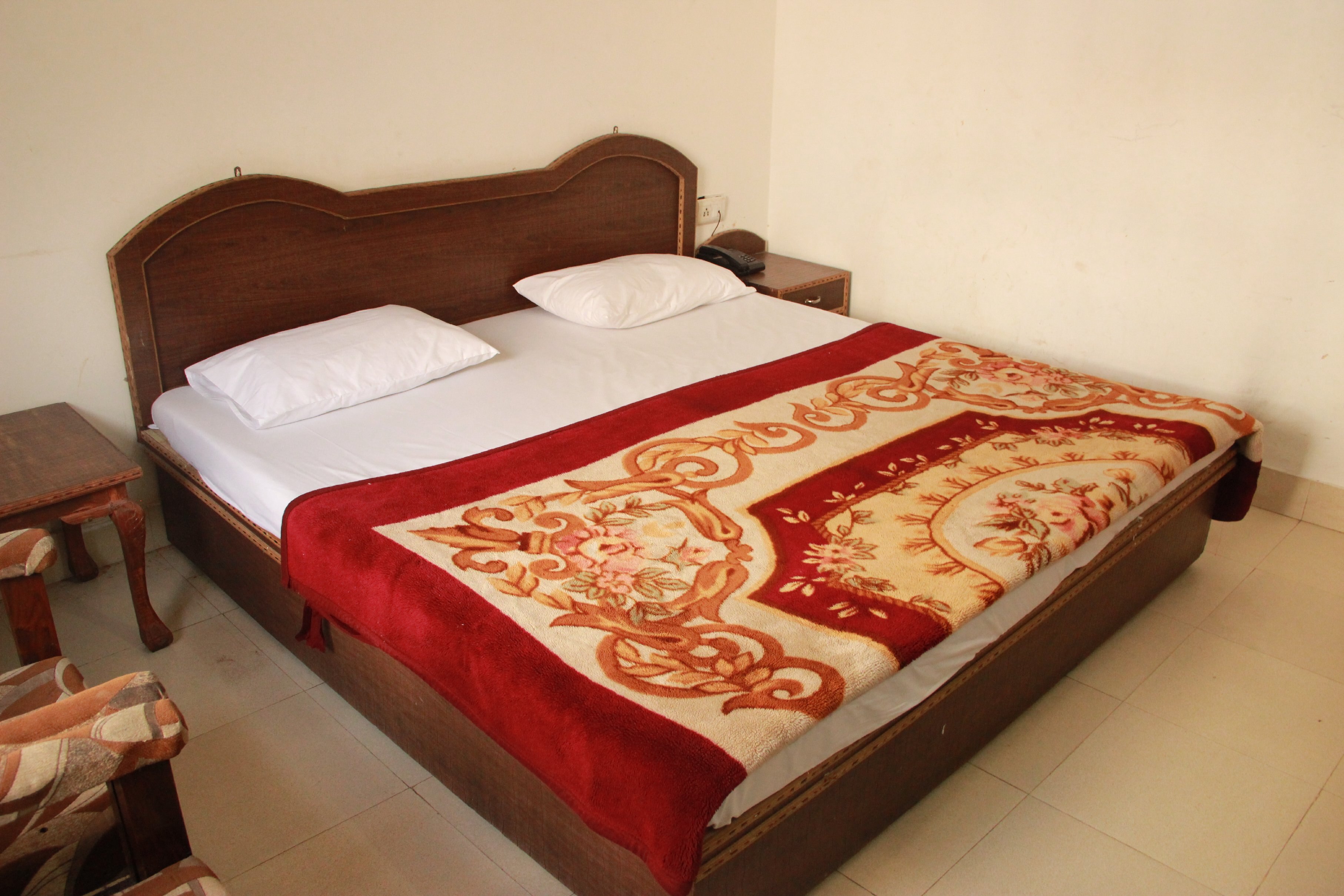 Sagar Guest House - Tap to explore photos