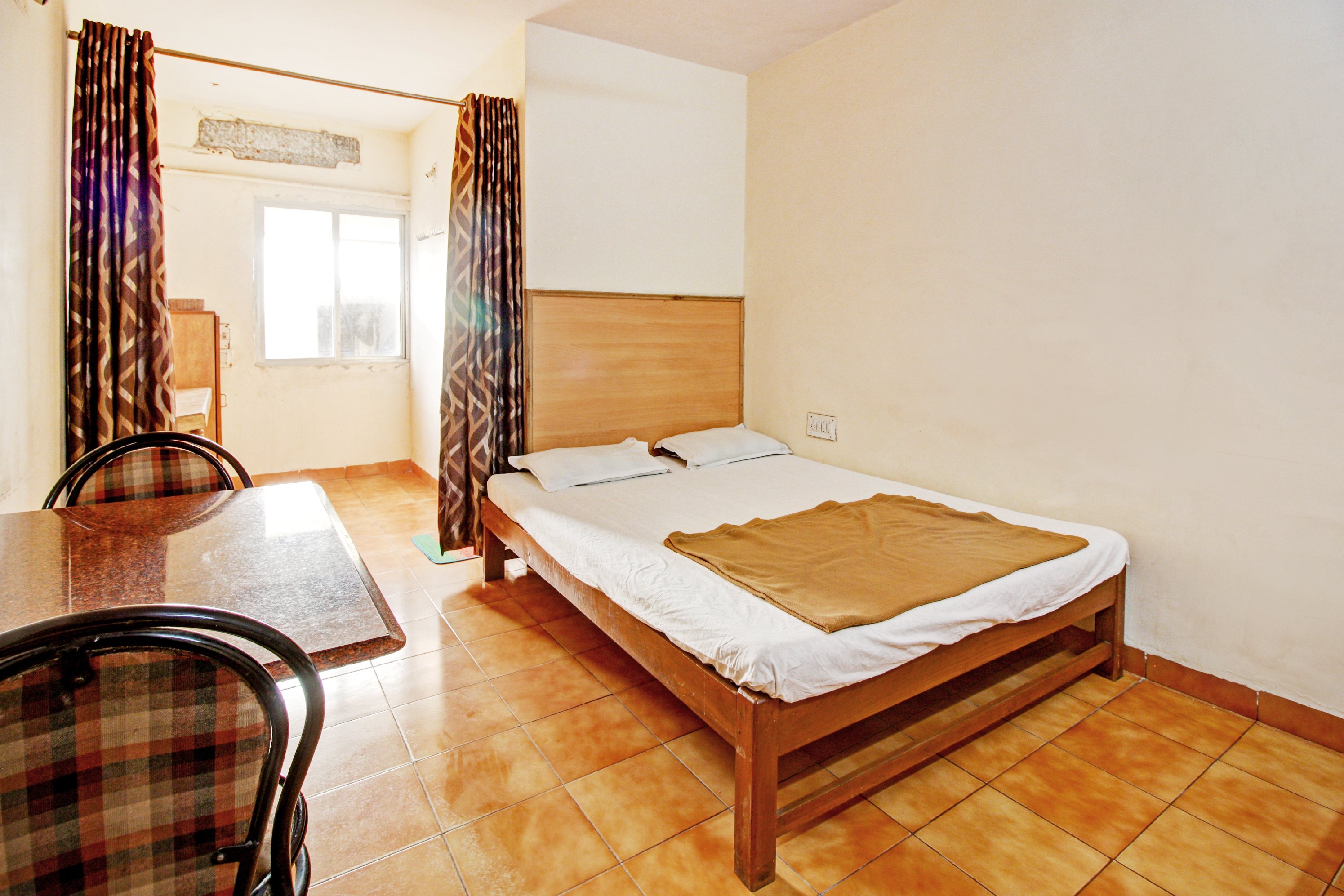 Hotel Sapna - Tap to explore photos