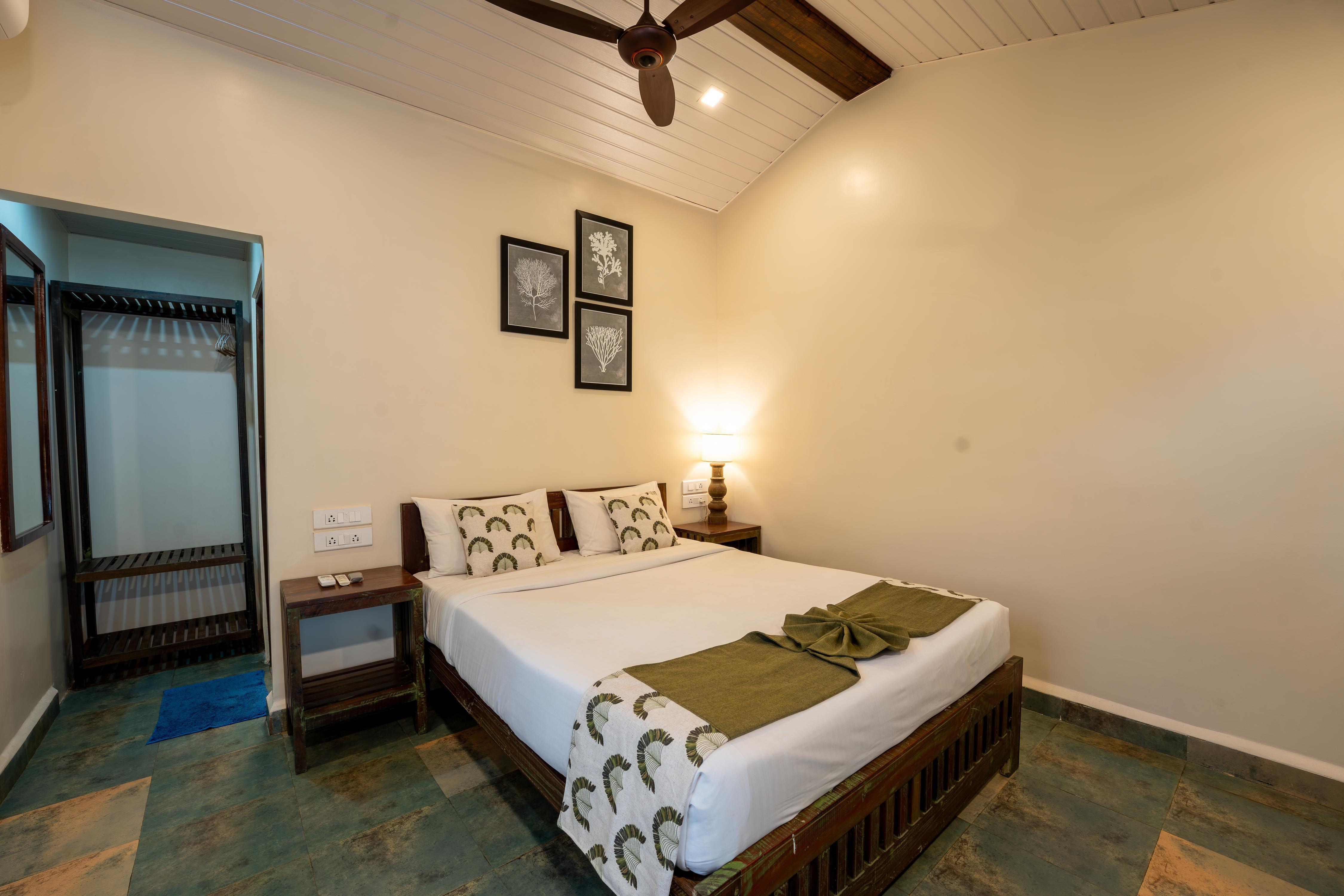 C'Roque Beach Resort - Tap to explore photos