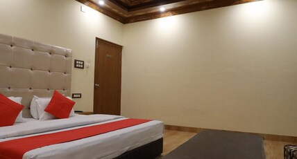 HOTEL VIJAYVARGIYA DHANI Room Type - Executive Room