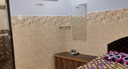 Ganpati (Dongargarh) Room Type - STANDARD AC