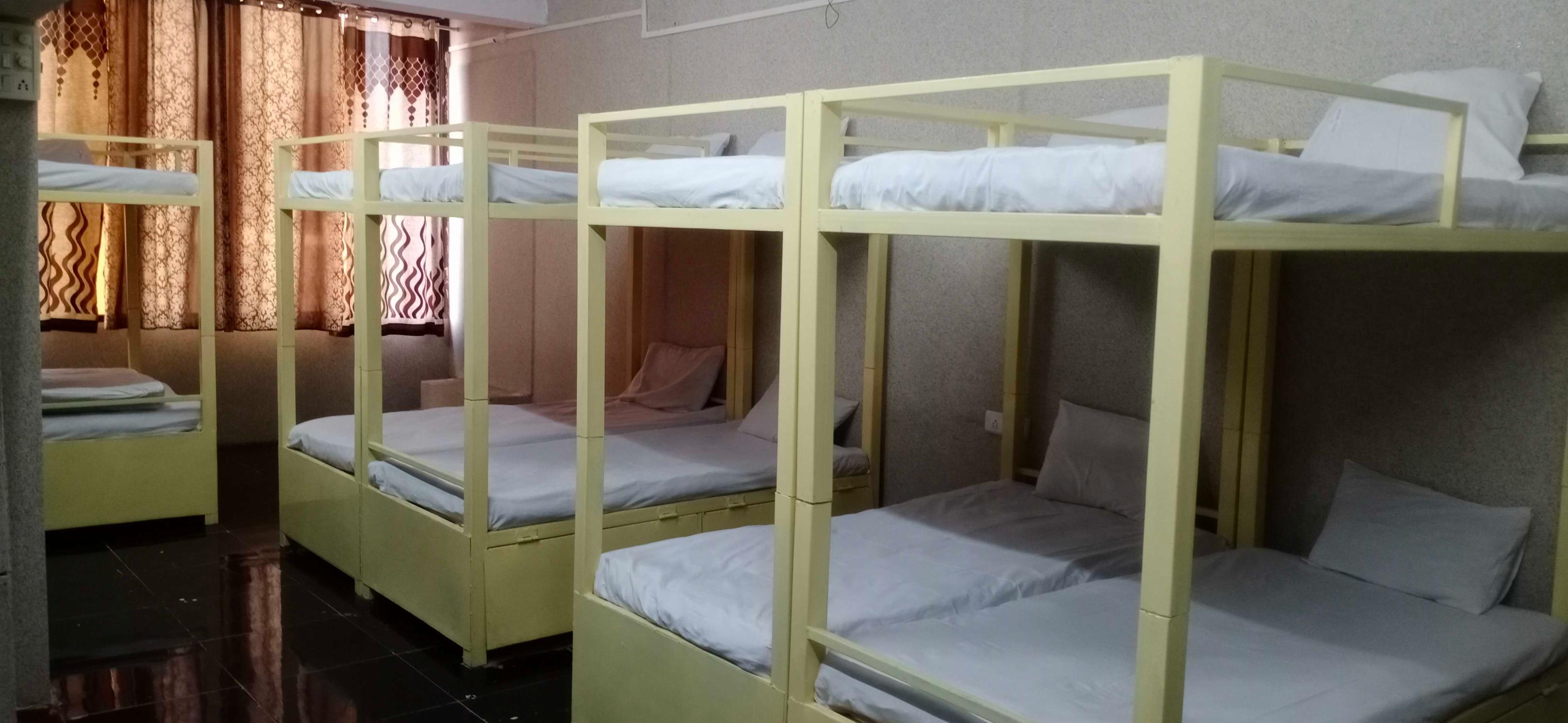Hotel Mayura Room Type - AC Dormitory Room