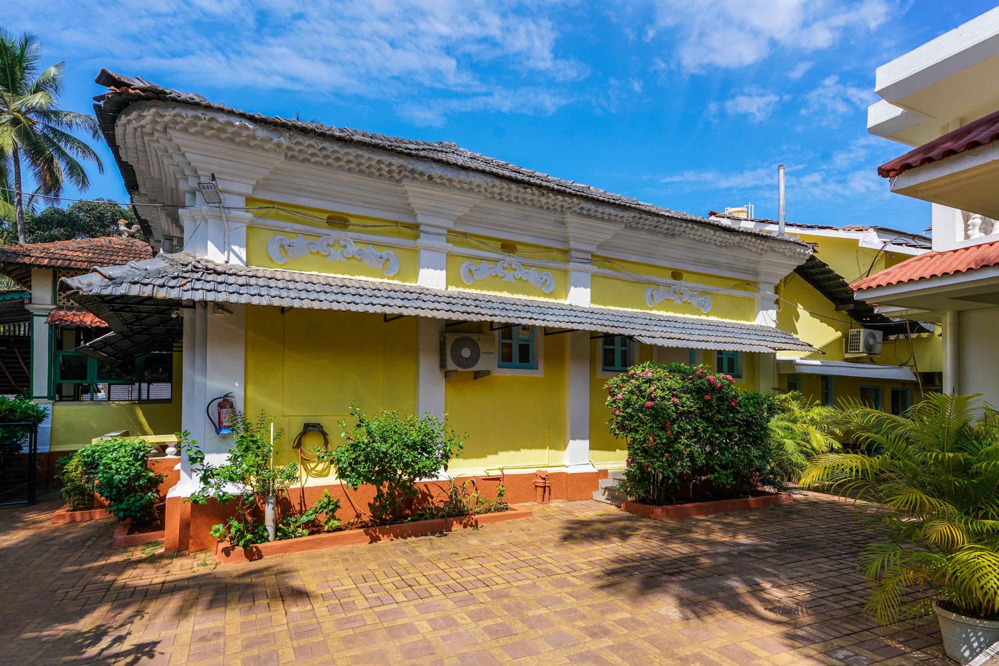 Shelsta Holiday Resort - Tap to explore photos