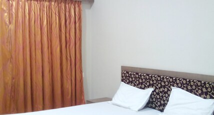 HOTEL PAARVATHY'S (P) LTD Room Type - Double Room Non AC
