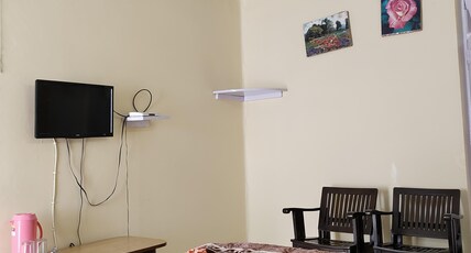 Hotel Sartaj Room Type - Standard Room