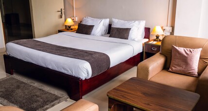 HOTEL ARIEL Room Type - Deluxe Double