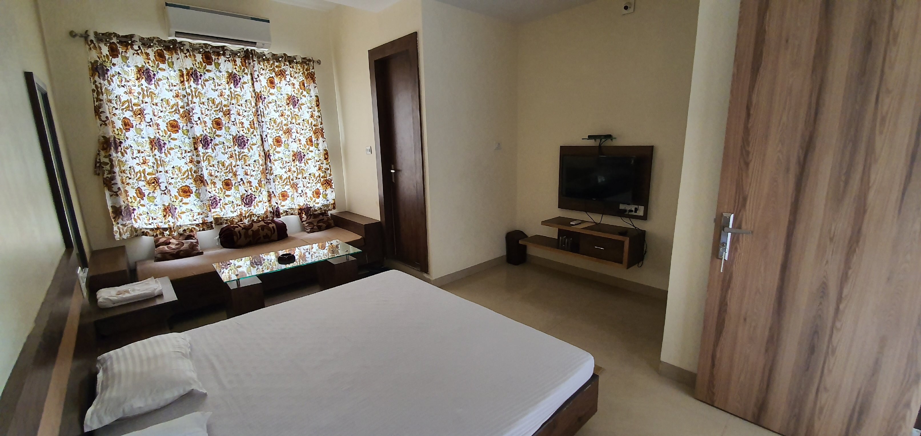 Hotel Grand ashok - Tap to explore photos