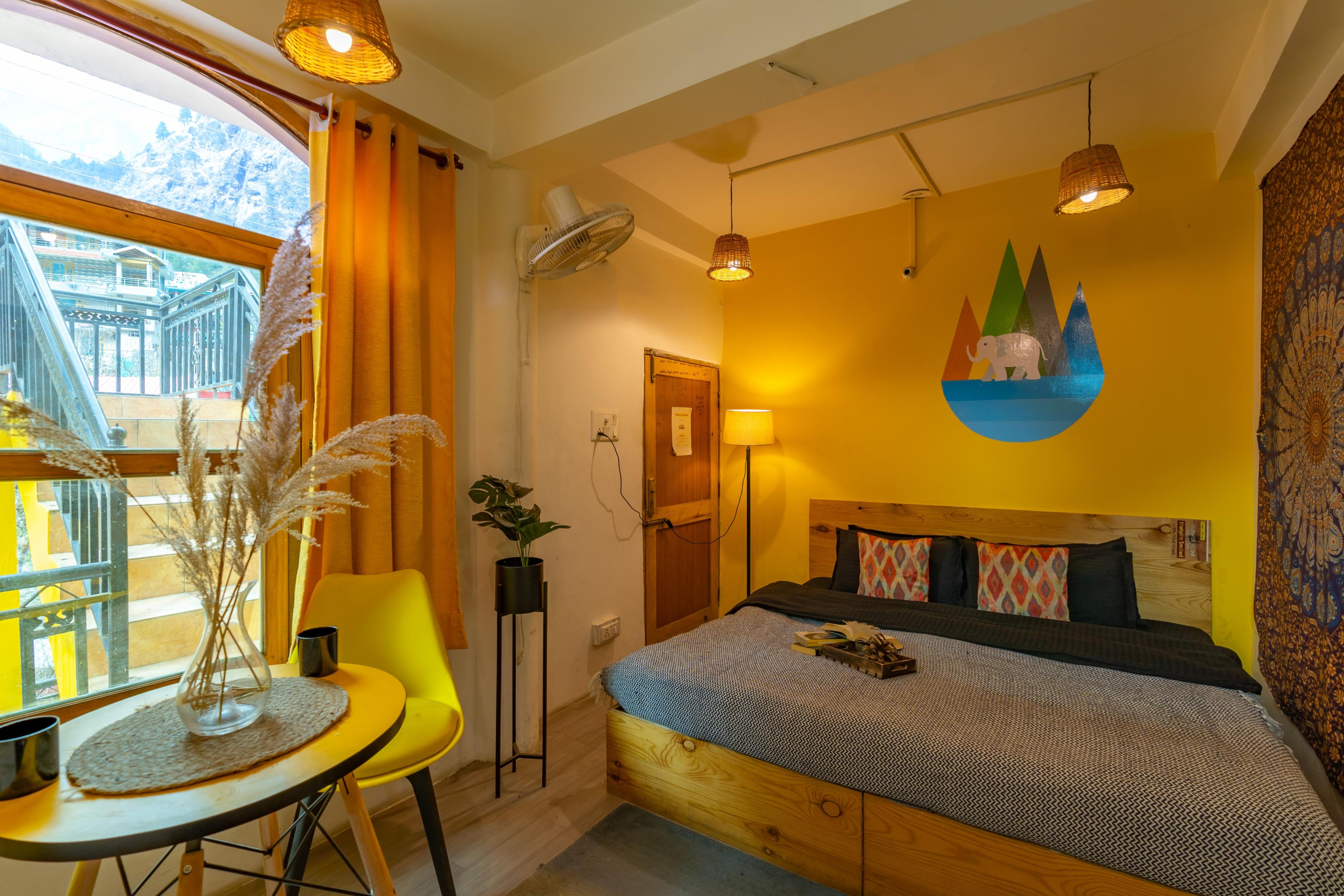 Nomads Hostel | Rooms & Dorms Room Type - Private Deluxe room with attached bathroom