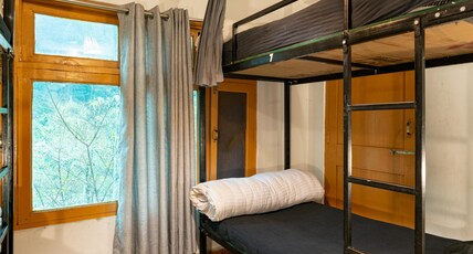 Nomads Hostel | Rooms & Dorms Room Type - Mixed Dorm | 1 Bed in 4-Bunk Bed Non-AC Dorm | Shared Bathroom