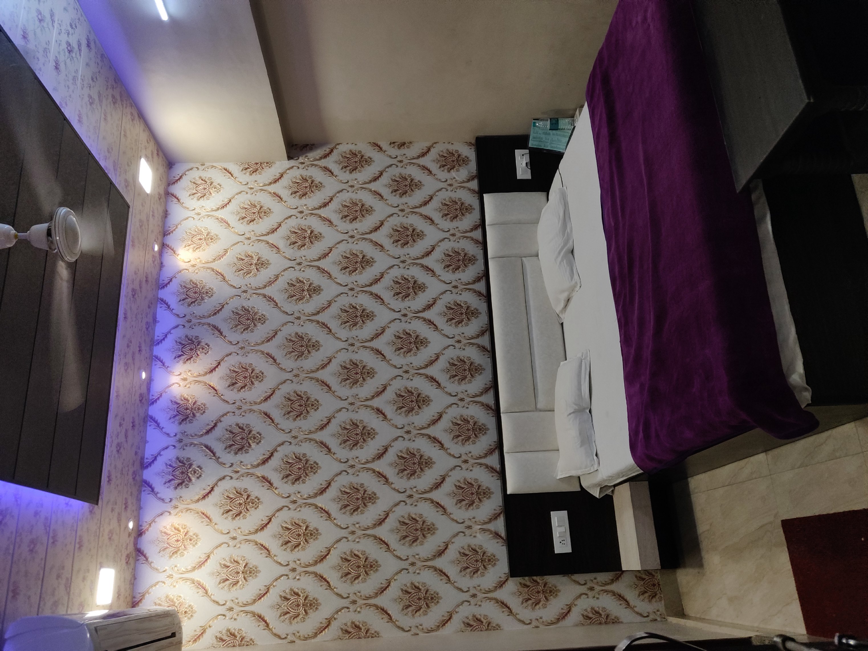 New Raj Mahal Room Type - Double bed AC