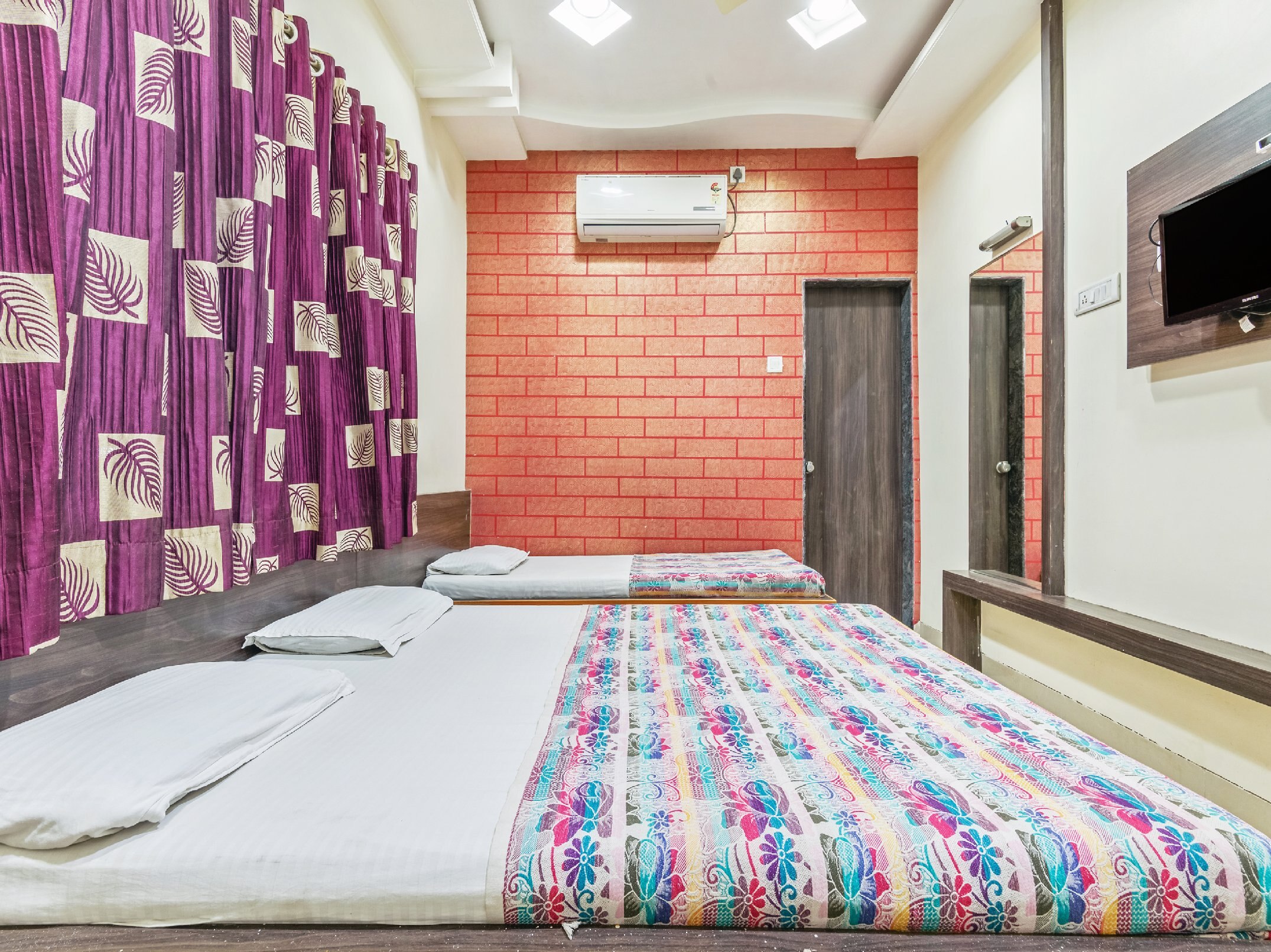 Sai Aashish Residency - Tap to explore photos