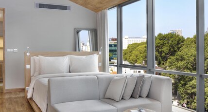 Fusion Suites Saigon Room Type - Corner Suite