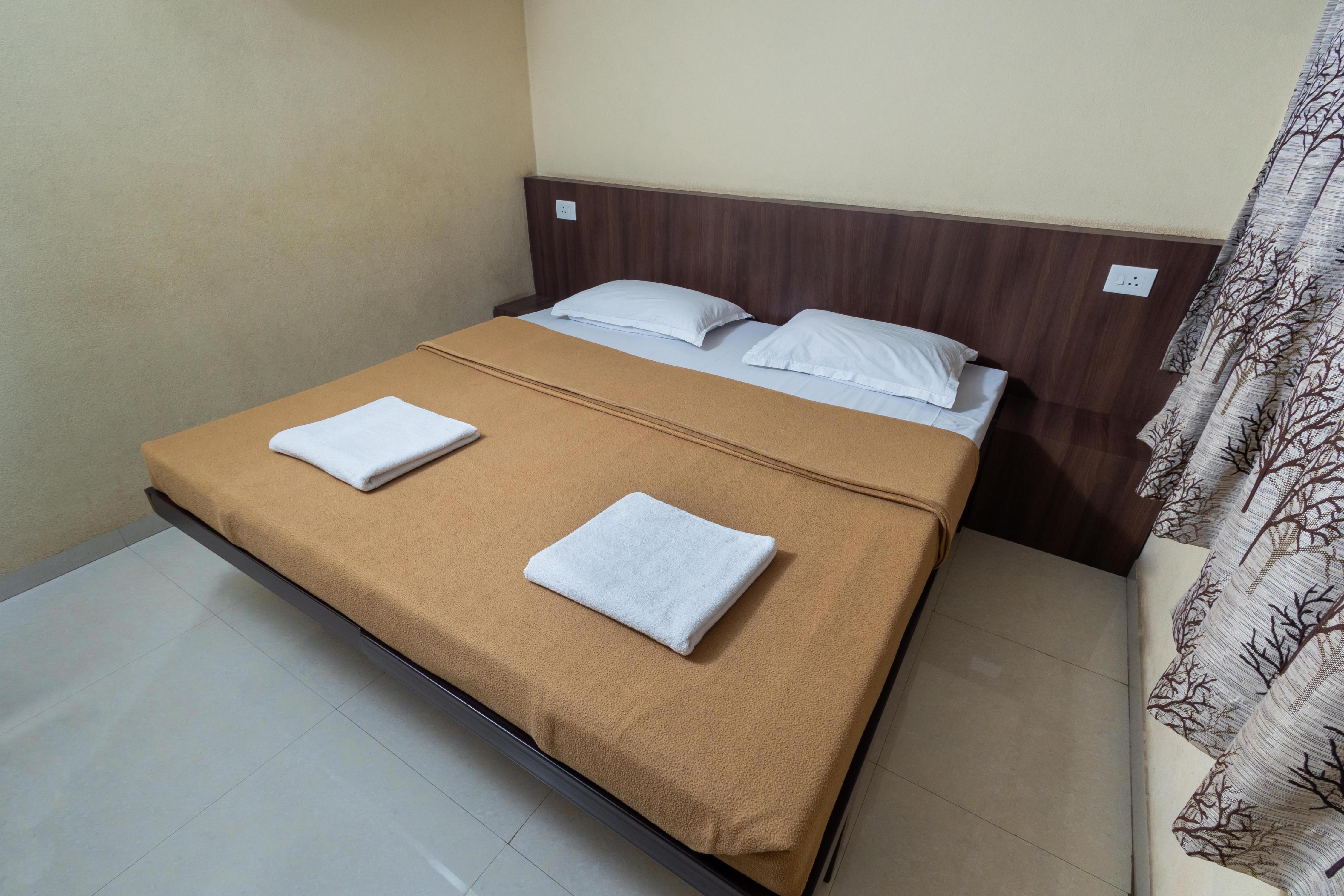 Hotel Ambika - Tap to explore photos