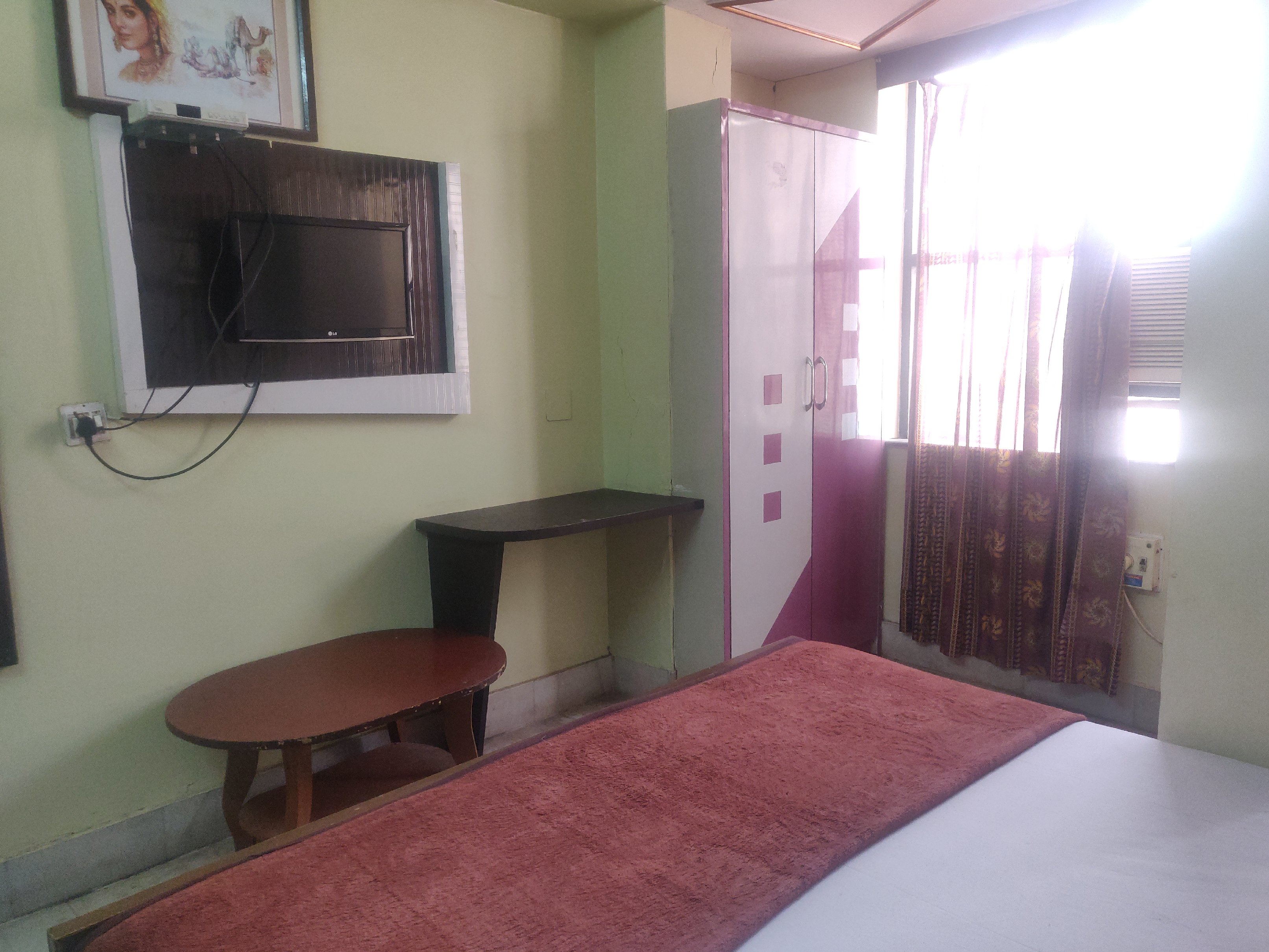 Hotel Prakash Room Type - Standard AC Room