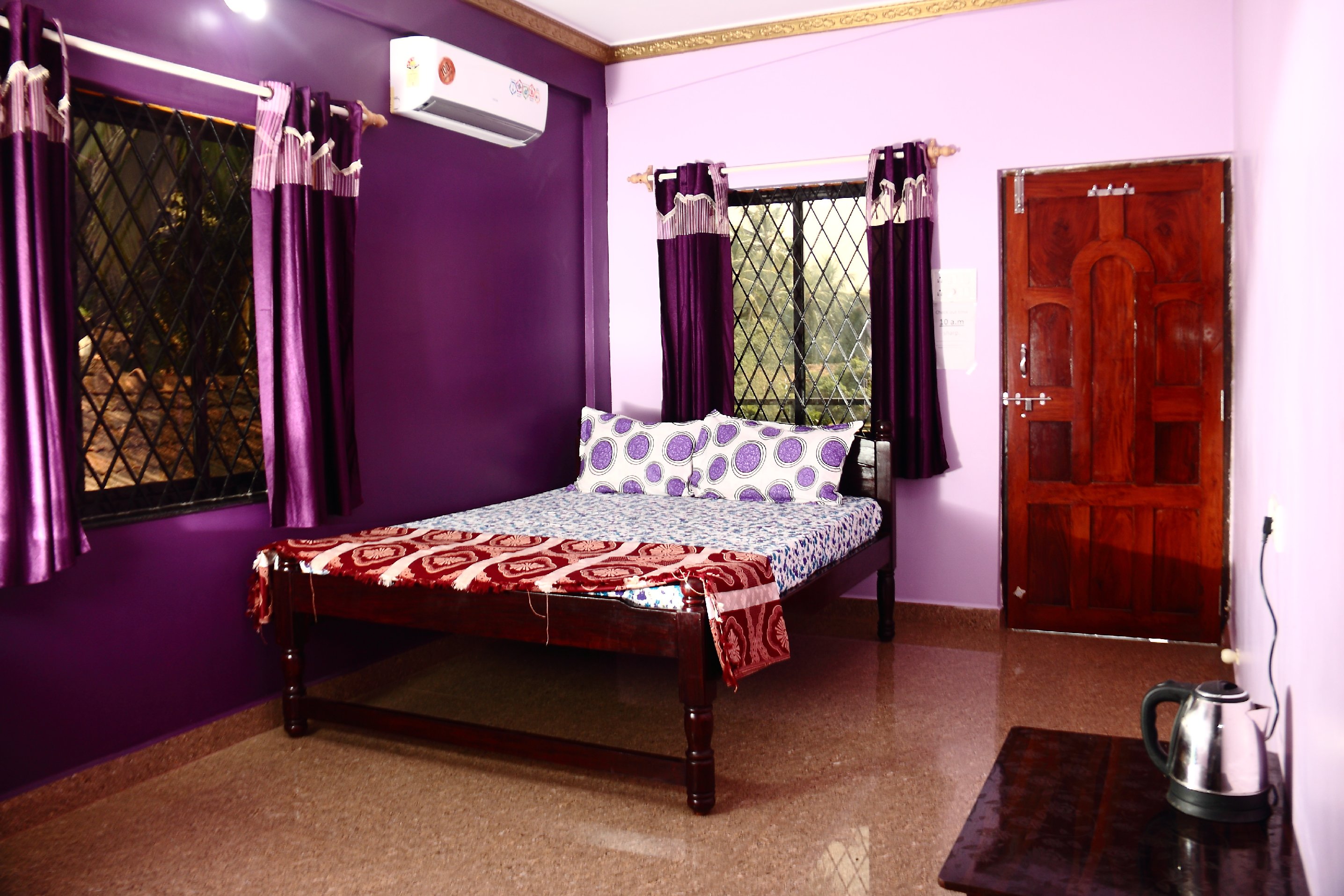 Sai Guru Guest House Room Type - Standard Room (AC)