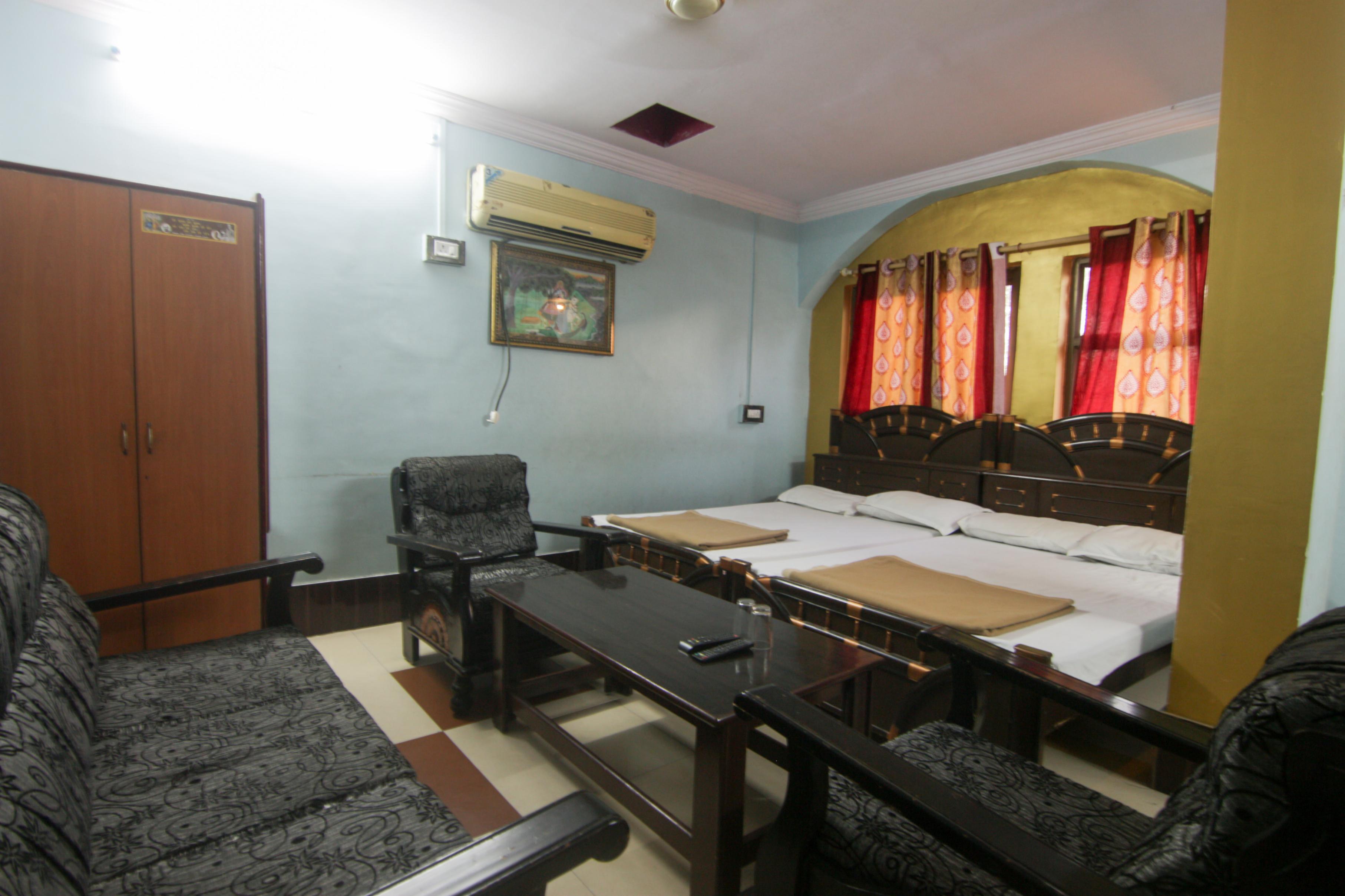 Hotel Kanchan - Tap to explore photos