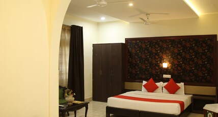 HOTEL NAVRANG Room Type - Maharani Suite Room