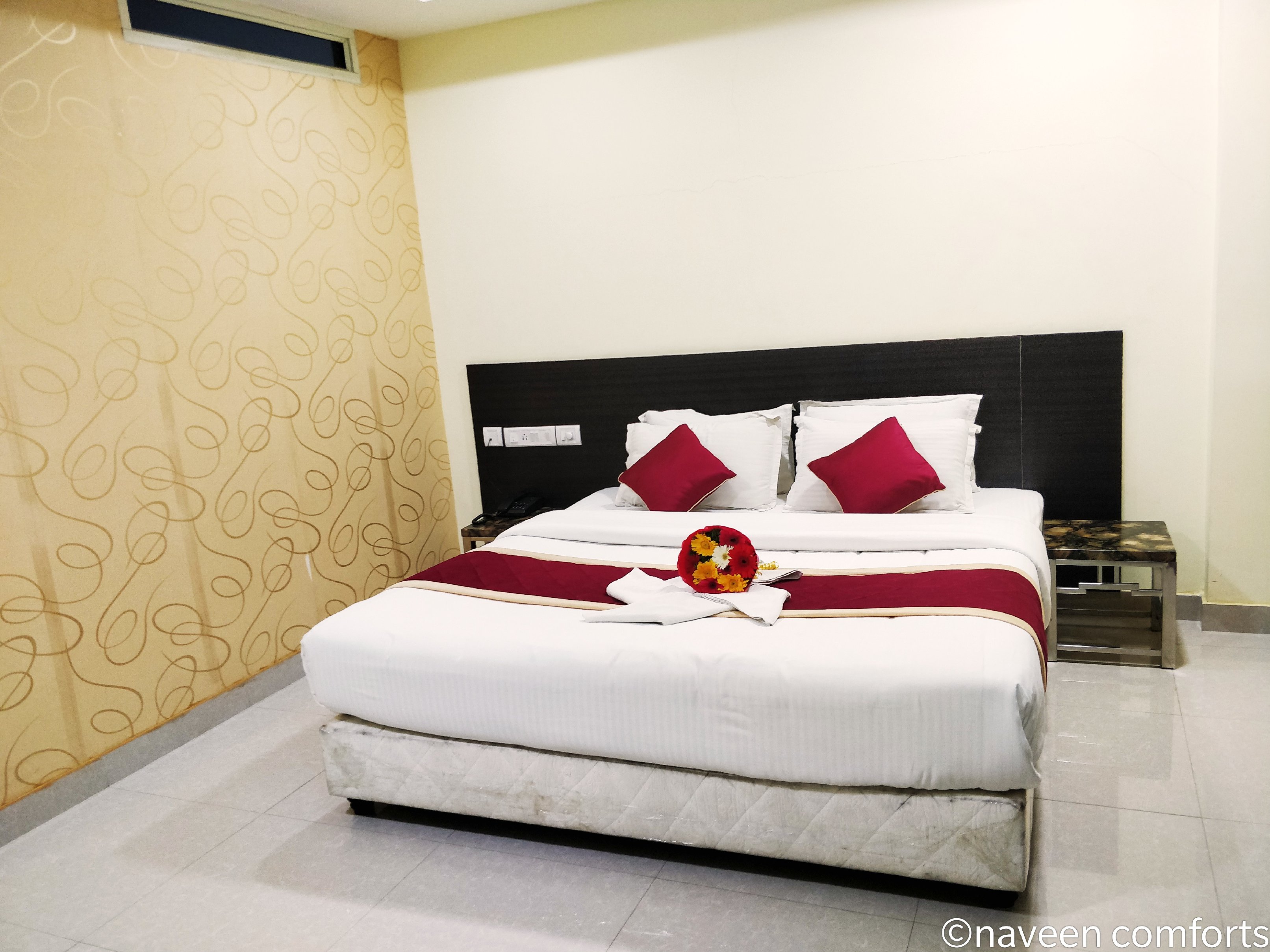 Naveen Comforts - Tap to explore photos