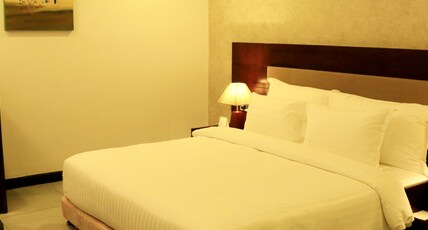 RACO CYBER RESIDENCY Room Type - EXECUTIVE DOUBLE