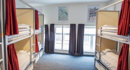 St Christophers Inn Amsterdam The Winston Room Type - Bed in 10-Bed Pod Dormitory Room with Private Bathroom